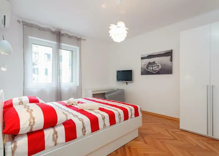 Marina's Place 스플리트